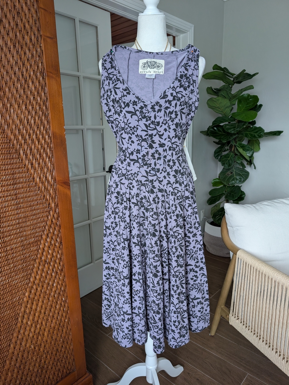 Effies Heart Purple Floral Dress Small